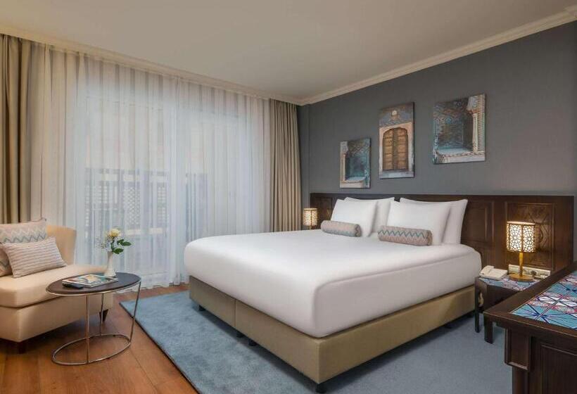 جناح عائلي, Rixos Park Belek, The Land of Legends Access