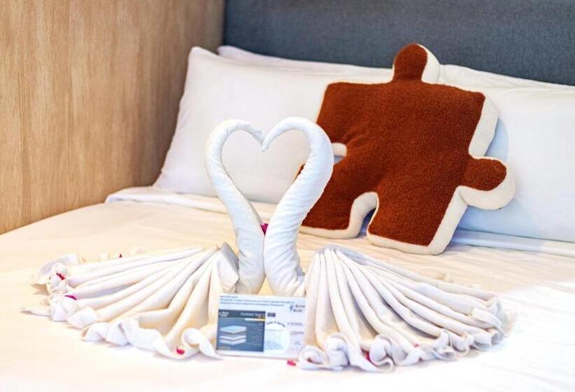 חדר דלוקס, The Bagan Suite