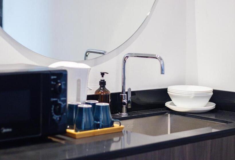 חדר משפחתי דלוקס, The Bagan Suite