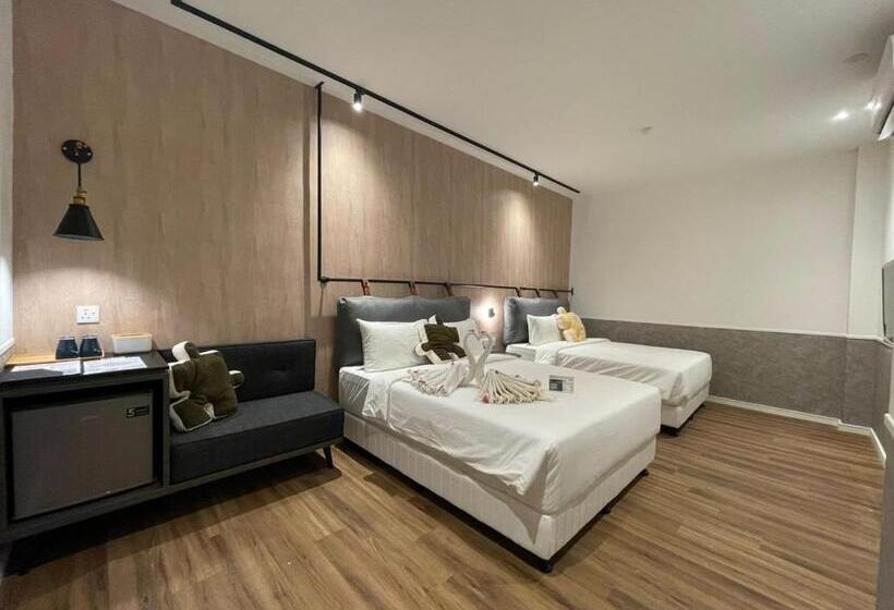 חדר משפתחתי סופריור, The Bagan Suite