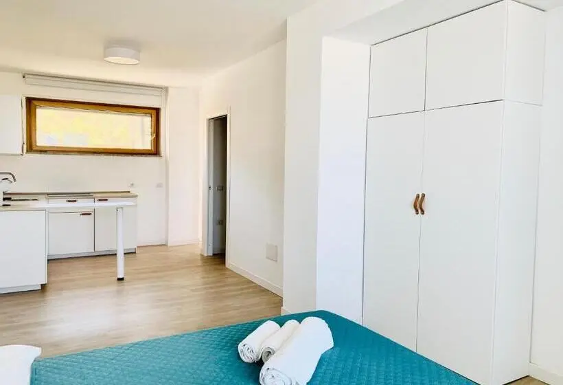 استودیوی استاندارد, Le Conchiglie Residence