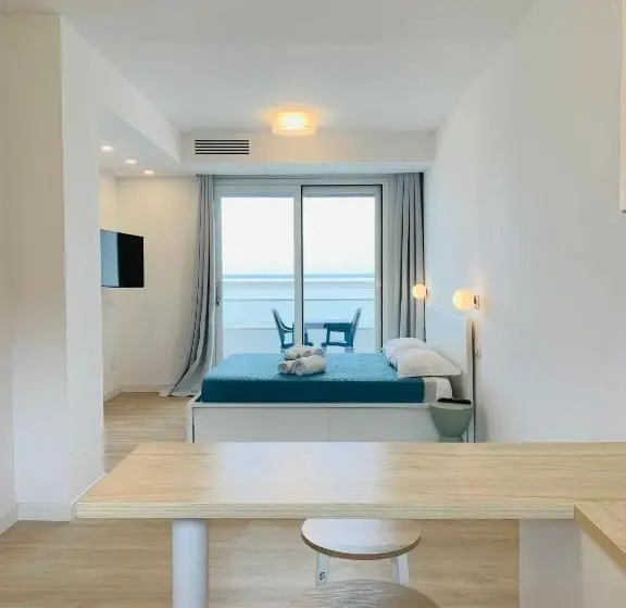 استودیوی استاندارد, Le Conchiglie Residence