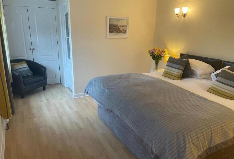 Номер Superior, Aldercarr Hall