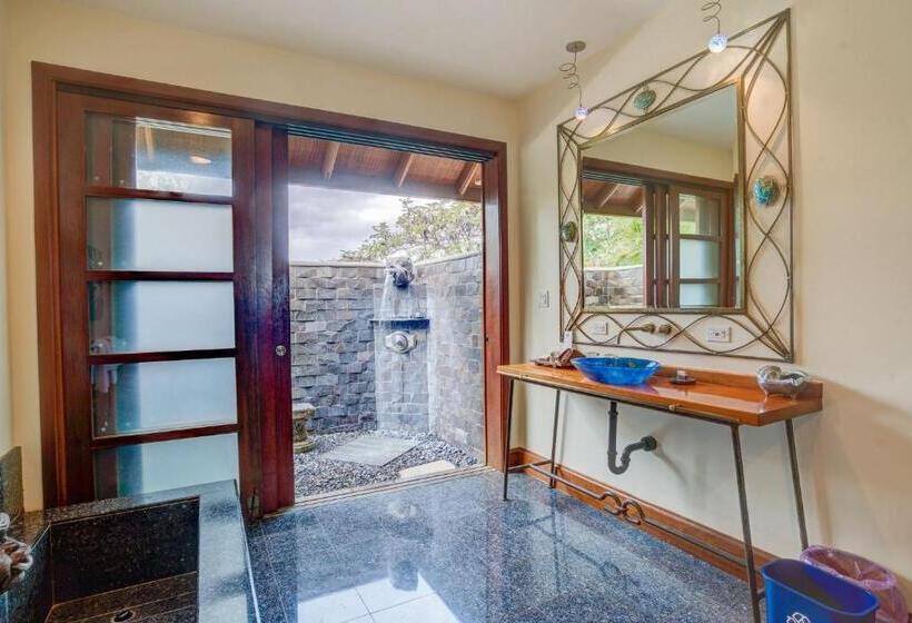 חדר סטנדרט עם מיטת קינג, Ho'oilo House