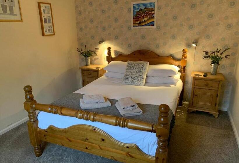 בית, 2 חדרי שינה, Sanders Yard