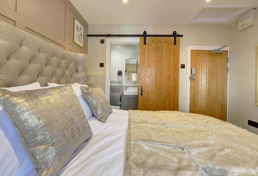 غرفة قياسية, The Bridge House Henley