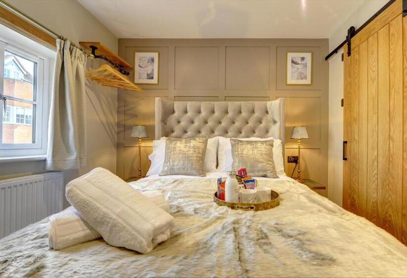 Номер Стандарт, The Bridge House Henley