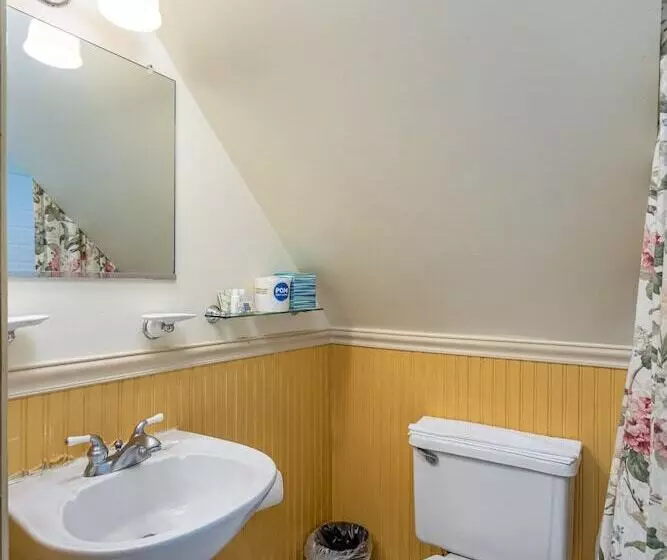 スイート, Cedars Of Williamsburg Bed & Breakfast