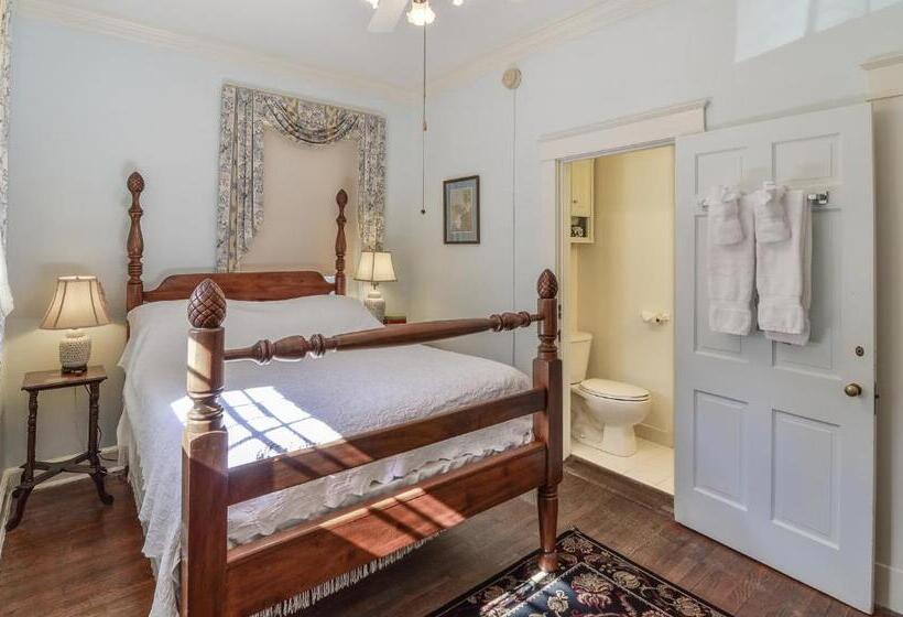 Номер Стандарт, Cedars Of Williamsburg Bed & Breakfast