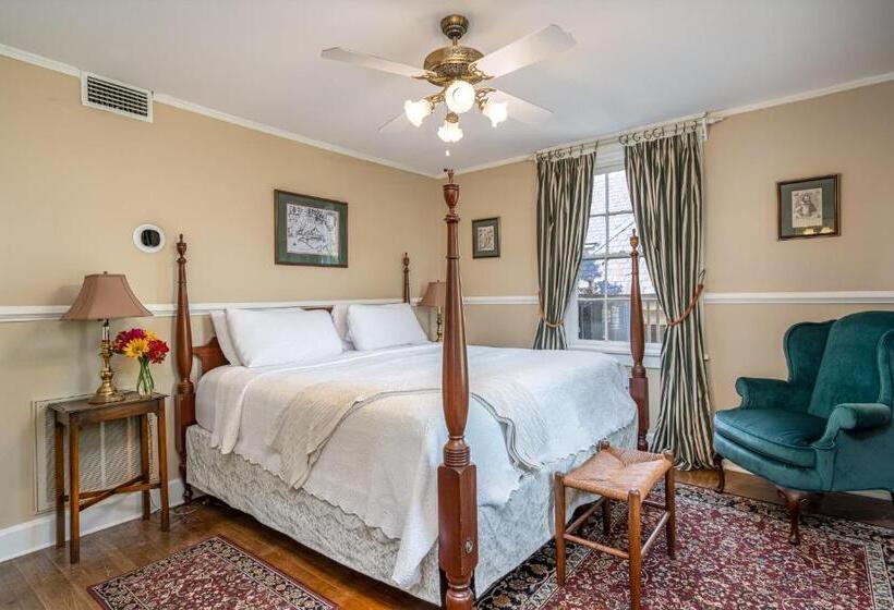 Стандартный Номер Кровать Кинг, Cedars Of Williamsburg Bed & Breakfast