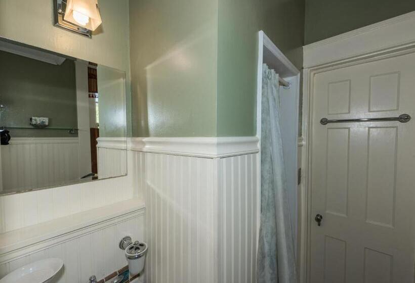 Люкс, Cedars Of Williamsburg Bed & Breakfast