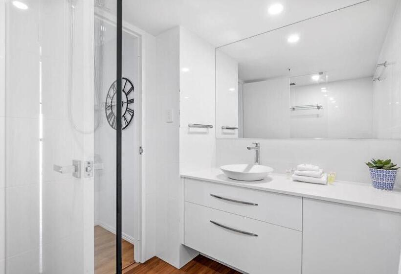 شقة إدارية غرفتين نوم, De Ville Apartments