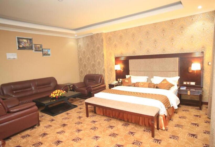 Executive Suite, Lemigo