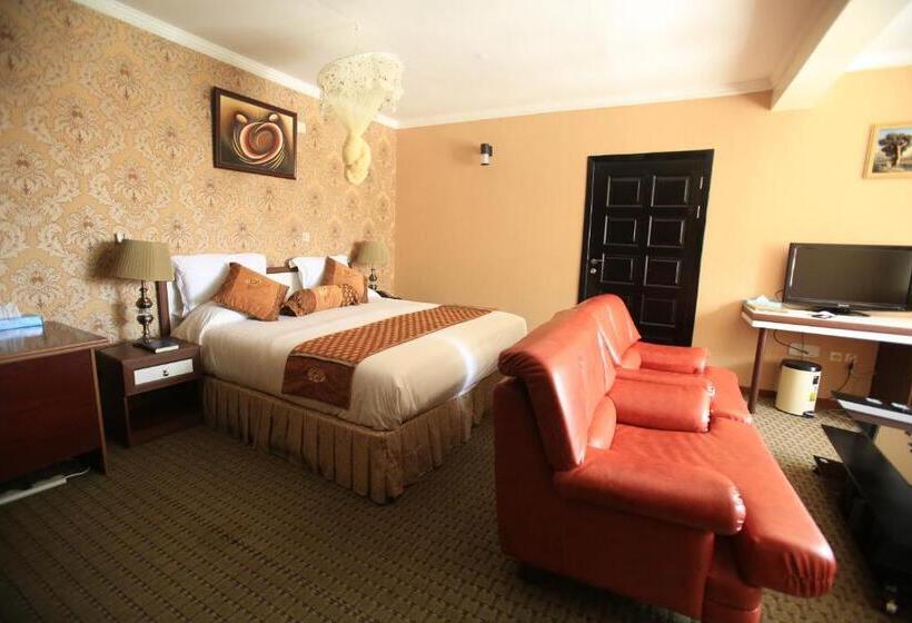 Junior Suite, Lemigo