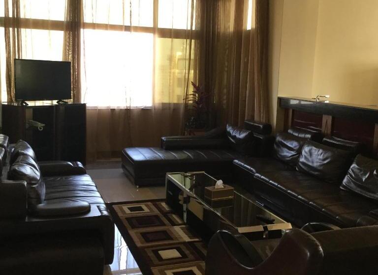 Presidentiële Suite, Lemigo