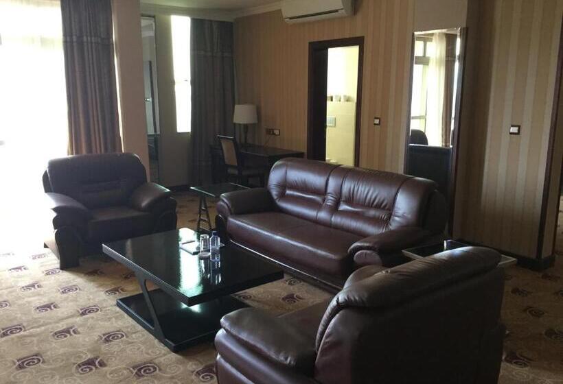 Executive Appartement met 1 Slaapkamer, Lemigo