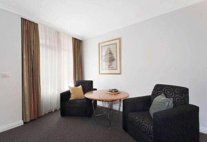 标准工作室, Melbourne Metropole Central Official