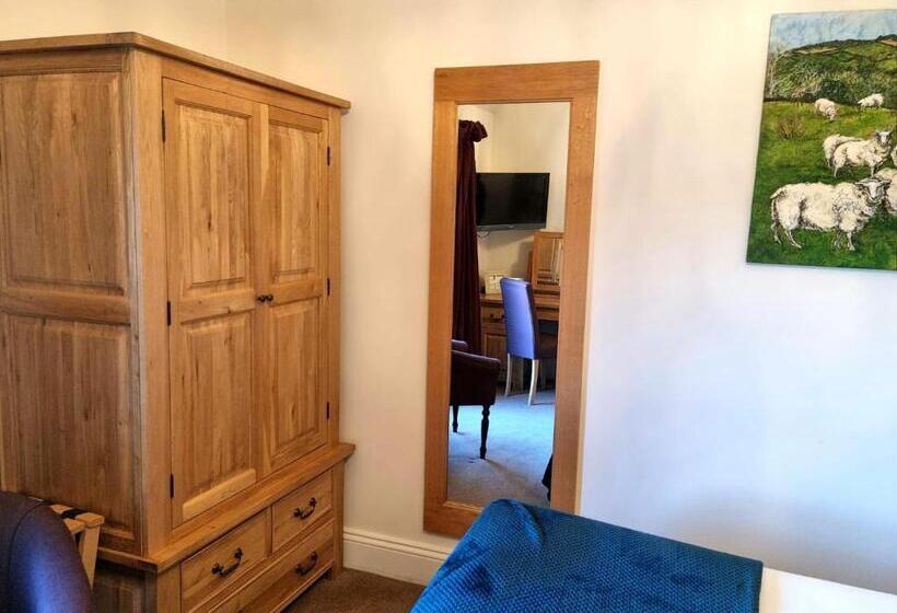 Номер Deluxe Кровать Кинг, Oak Tree Inn