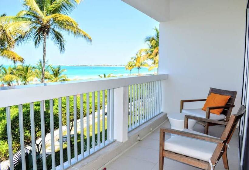 سوییت با چشمانداز دریا, Le Vele Resort