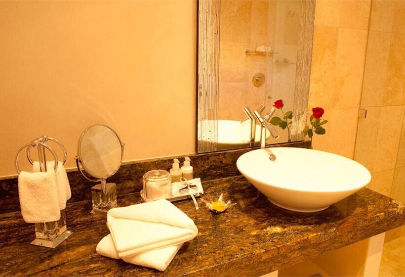 Deluxe Suite Sea View, Atlanticview Cape Town Boutique