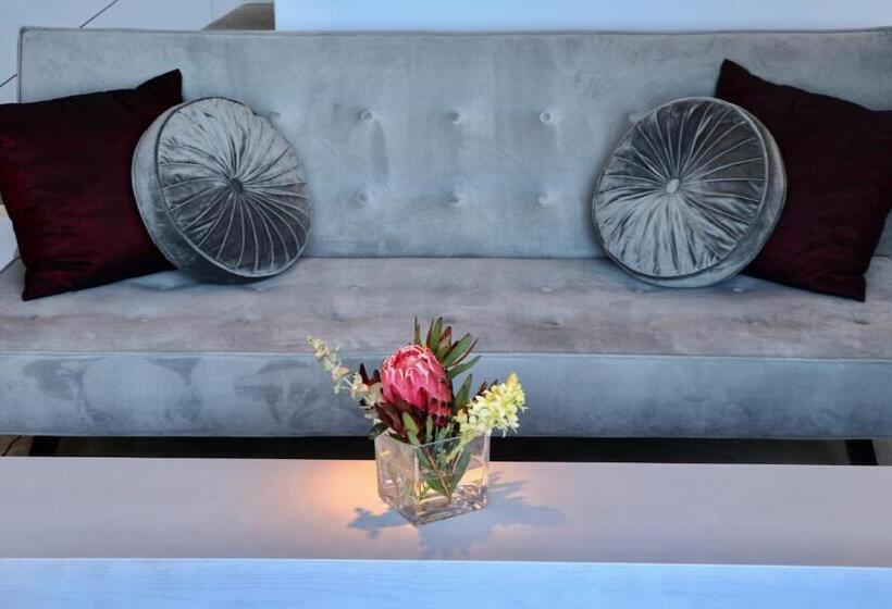 Deluxe Suite Sea View, Atlanticview Cape Town Boutique