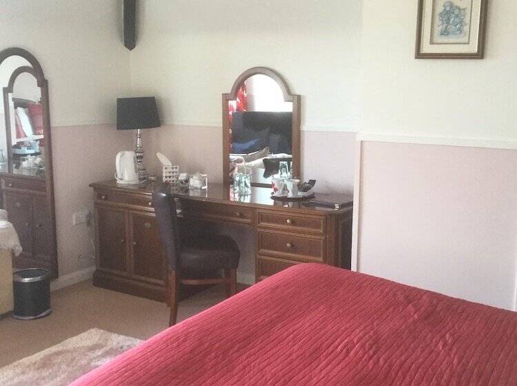 스탠다드 룸, The Aldwick