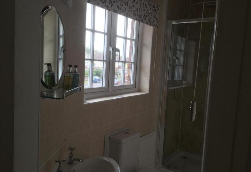 스탠다드 룸, The Aldwick