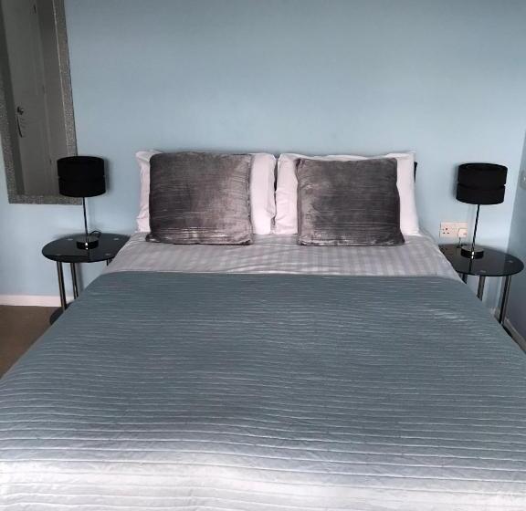 스탠다드 룸, The Aldwick