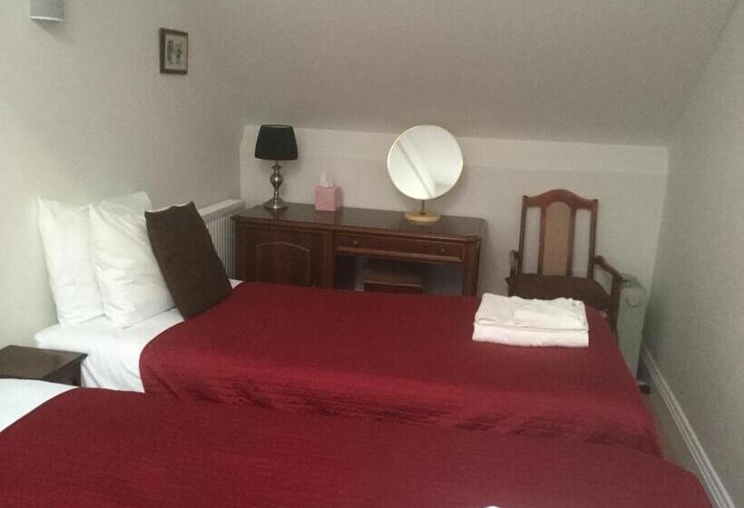 패밀리 룸, The Aldwick