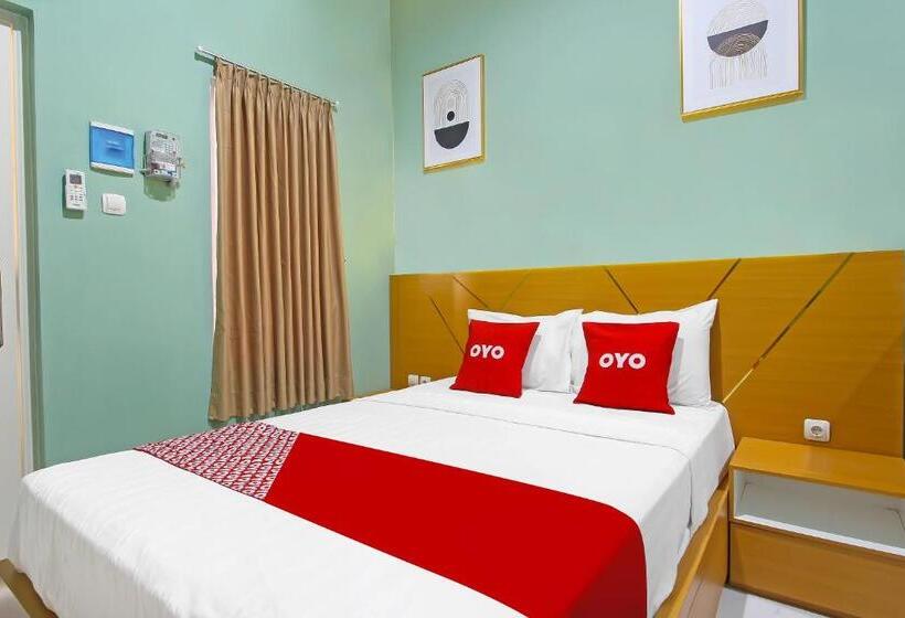 Номер Стандарт, Capital O 92105 A Shanti Inn