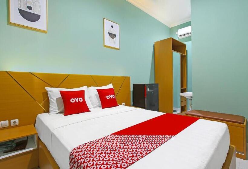Номер Стандарт, Capital O 92105 A Shanti Inn