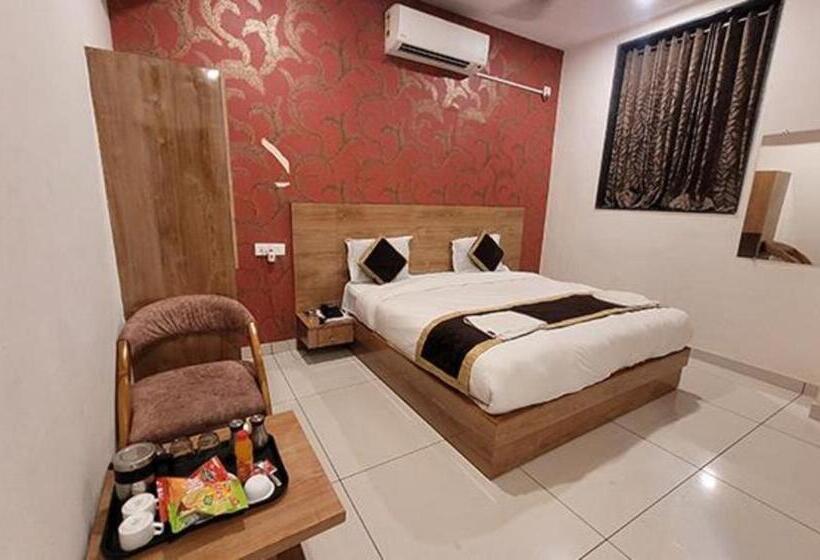 اتاق لوکس, Fabhotel Prime Lotus