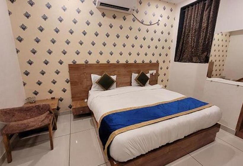 اتاق سوپریور, Fabhotel Prime Lotus