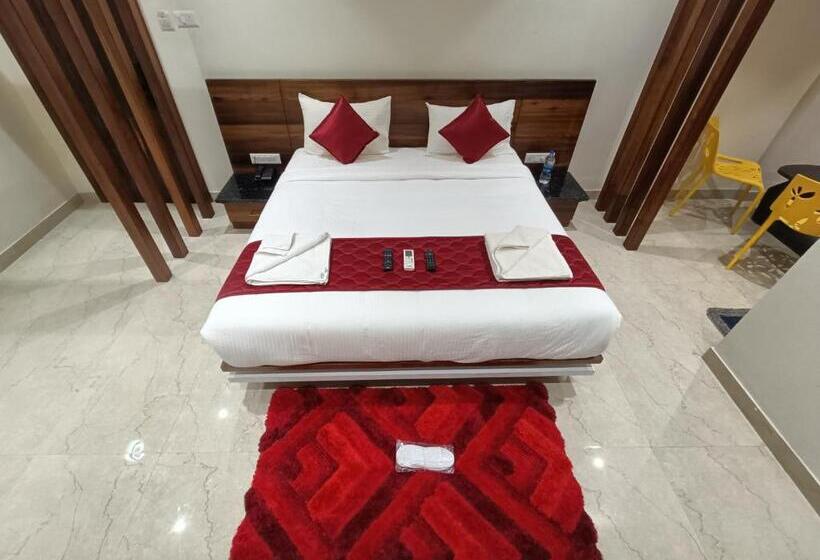 חדר דלוקס, New Srs