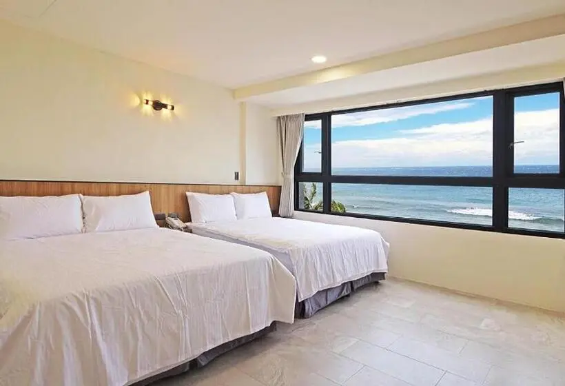 اتاق استاندارد چهار تخته با چشم‌انداز دریا, Smile Ocean Homestay