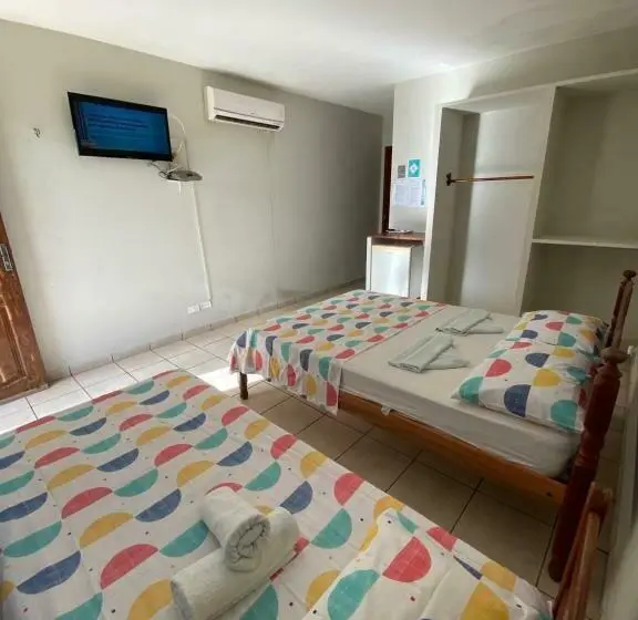 Standard Kolmen Hengen Huone, Pousada Do Vozinho