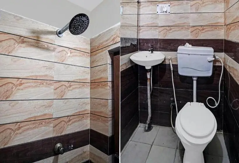 Chambre Triple Classique, O Ak Residency