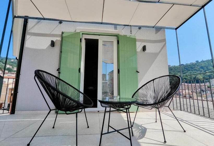 Family Suite, Il Canto Di Ligea