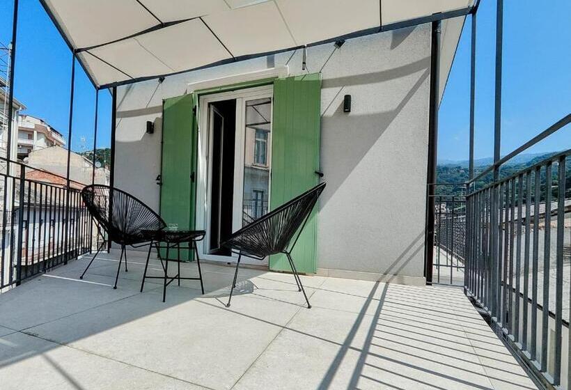 Family Suite, Il Canto Di Ligea