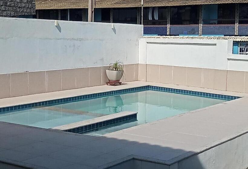 חדר סטנדרט נוף לבריכה, Vista Mar Suítes