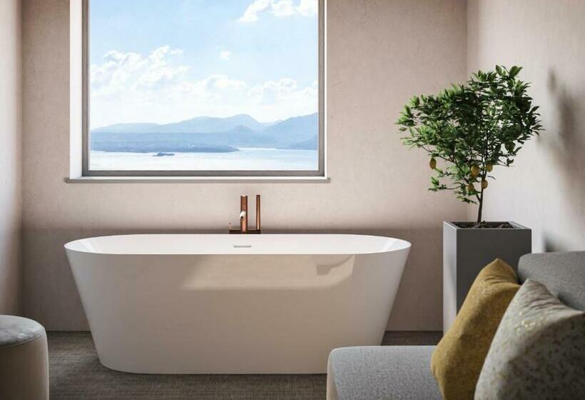 جناح ديلوكس, Cape Of Senses