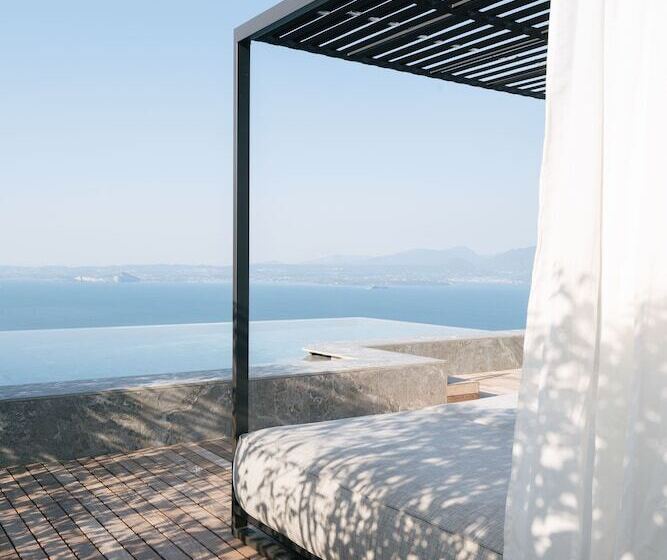 جناح ديلوكس, Cape Of Senses