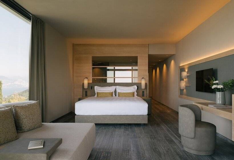 جناح ديلوكس, Cape Of Senses