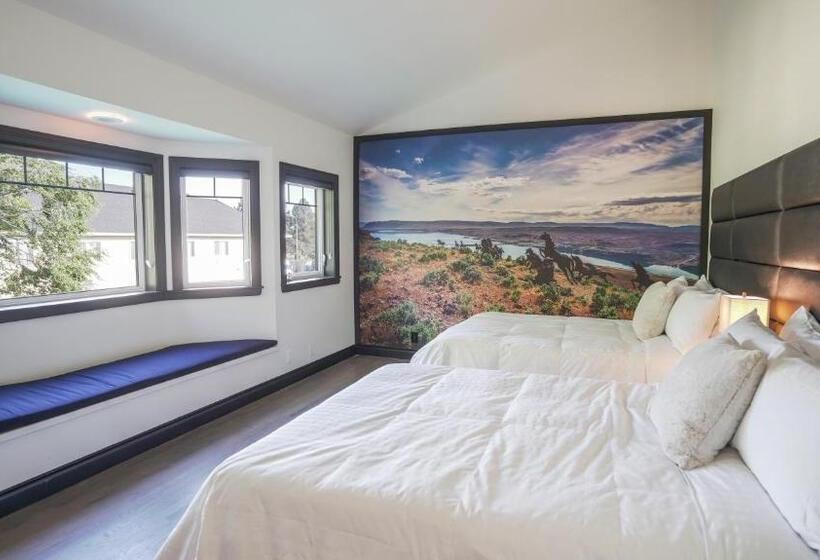 Номер Deluxe, Icon Inn