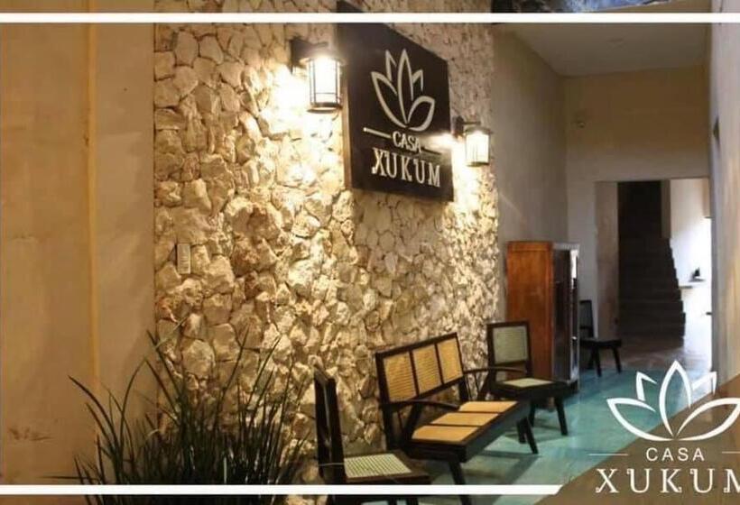 اتاق استاندارد, Xucum