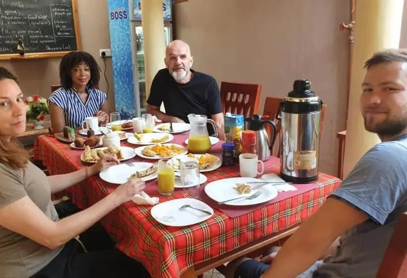 اتاق لوکس یک تخته, Kisanga Homestay