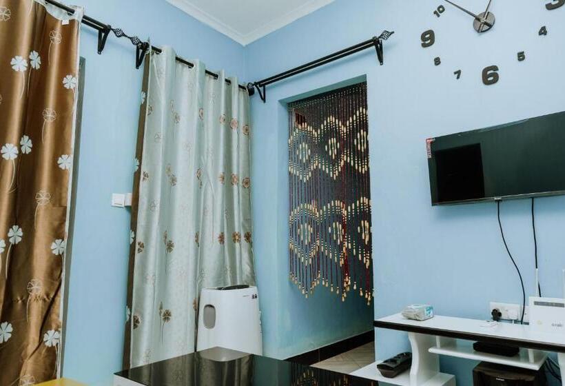 اتاق لوکس یک تخته, Kisanga Homestay