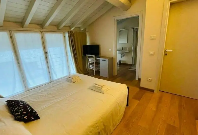 スーペリアールーム, Relais La Rocca Solferino