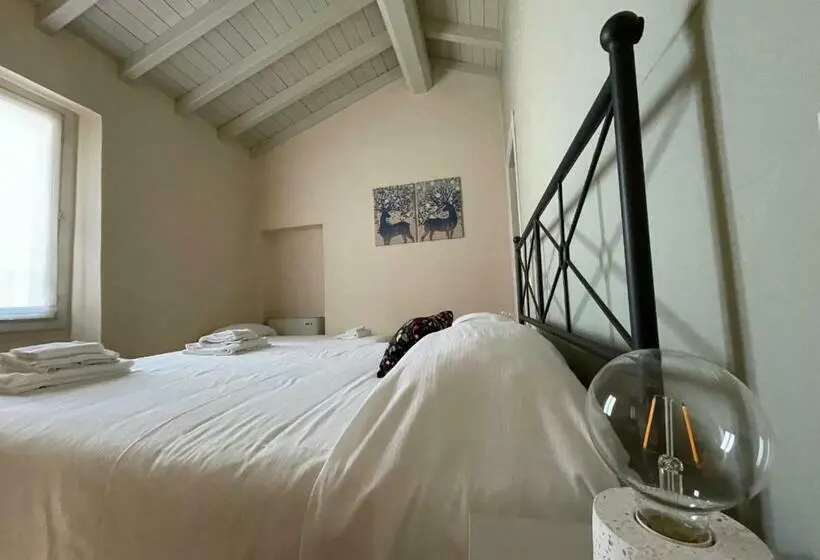 スーペリアトリプルルーム, Relais La Rocca Solferino