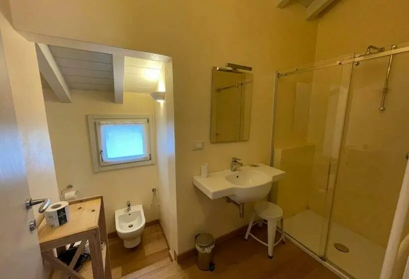 スーペリアトリプルルーム, Relais La Rocca Solferino